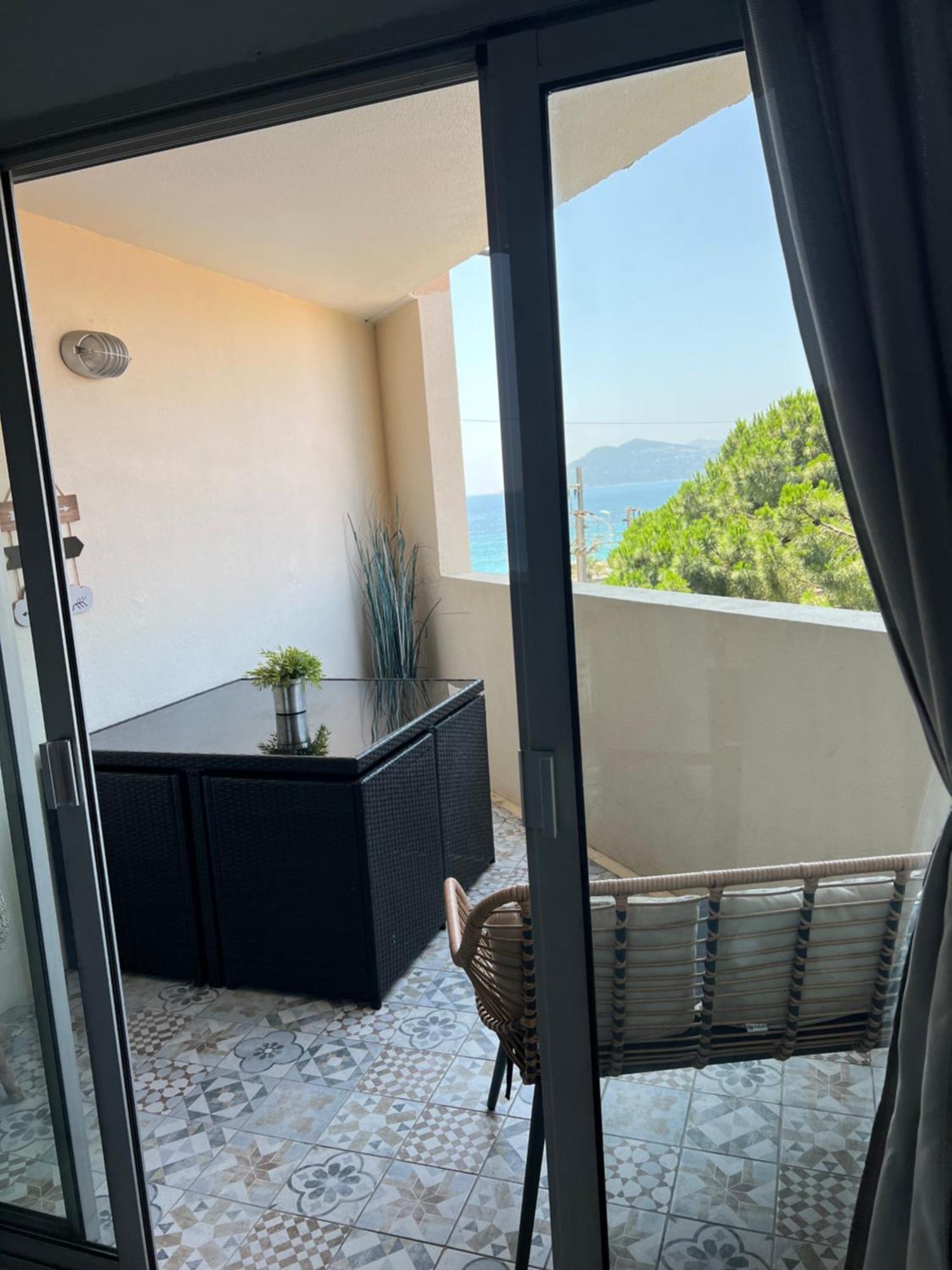 Joli 2 Pieces Aux Pieds Des Plages Cannes Exterior foto